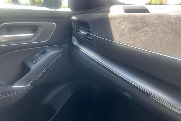 2025 Nissan QASHQAI N-DESIGN e-POWER J12
