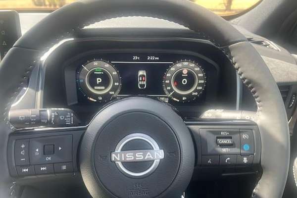2025 Nissan QASHQAI N-DESIGN e-POWER J12