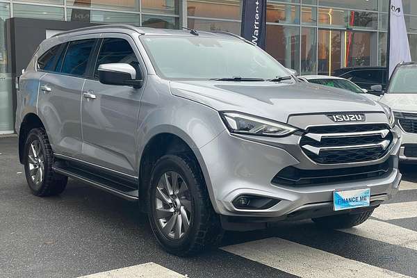 2022 Isuzu MU-X LS-U