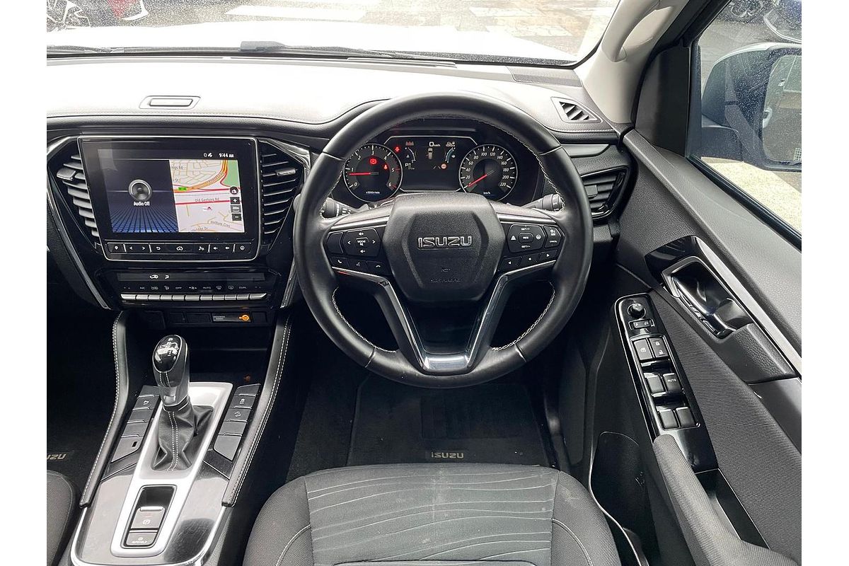 2022 Isuzu MU-X LS-U
