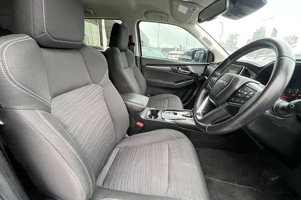 2022 Isuzu MU-X LS-U