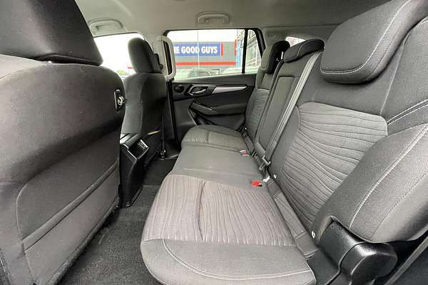 2022 Isuzu MU-X LS-U