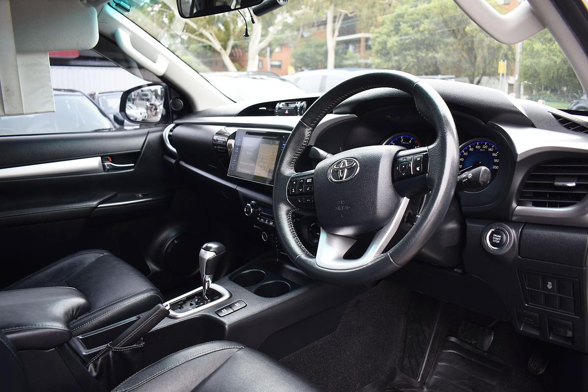 2017 Toyota Hilux SR5 GUN126R 4X4