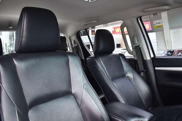 2017 Toyota Hilux SR5 GUN126R 4X4
