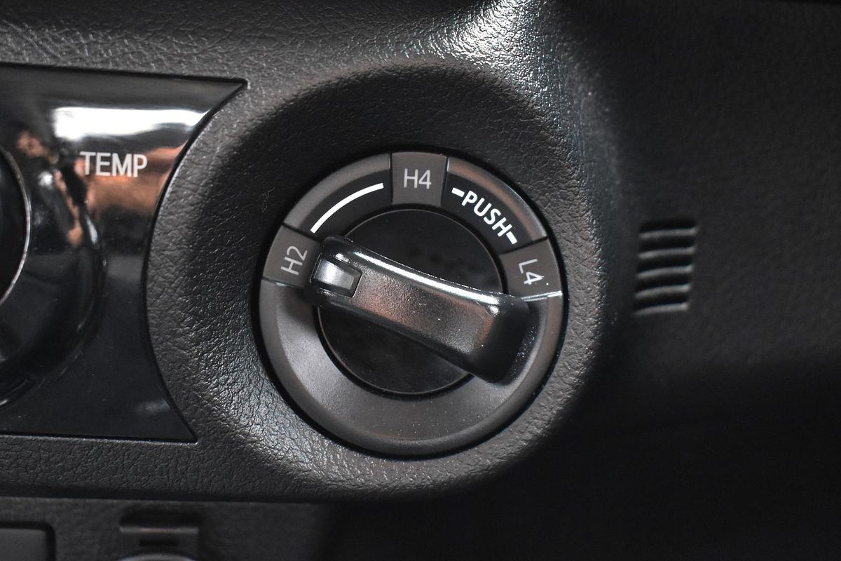 2017 Toyota Hilux SR5 GUN126R 4X4