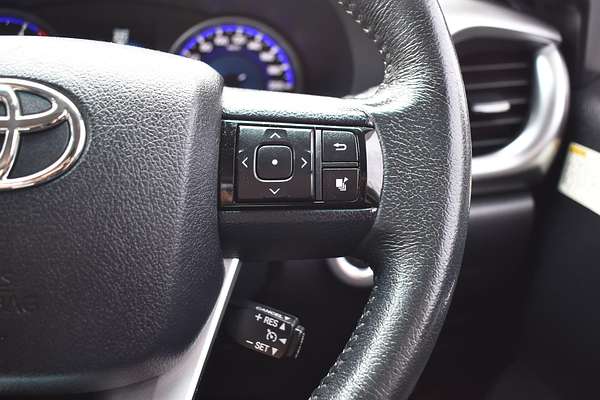 2017 Toyota Hilux SR5 GUN126R 4X4