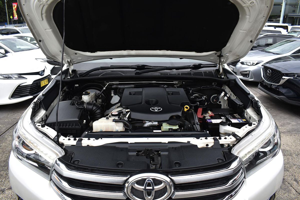 2017 Toyota Hilux SR5 GUN126R 4X4