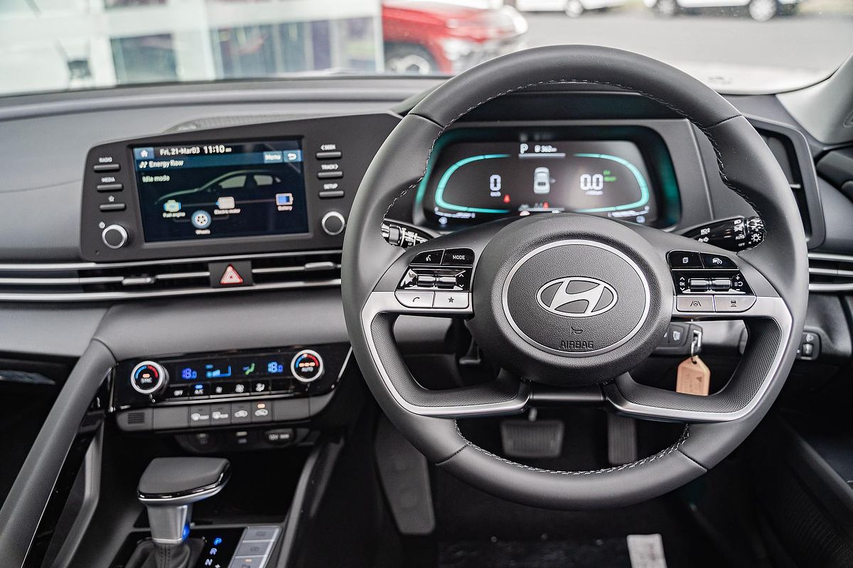 2025 Hyundai i30 Hybrid CN7.V2