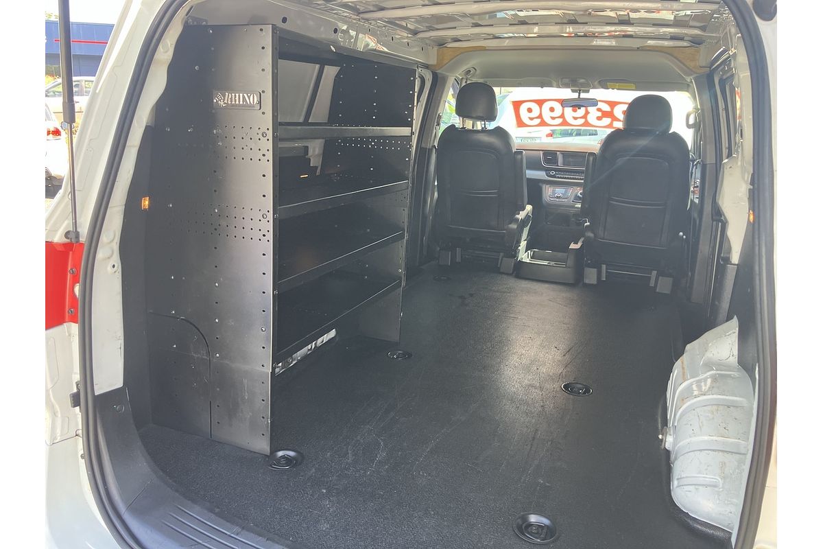 2021 LDV G10 Lift Door SV7C