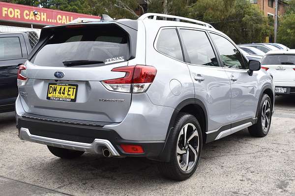 2024 Subaru Forester 2.5i-S S5