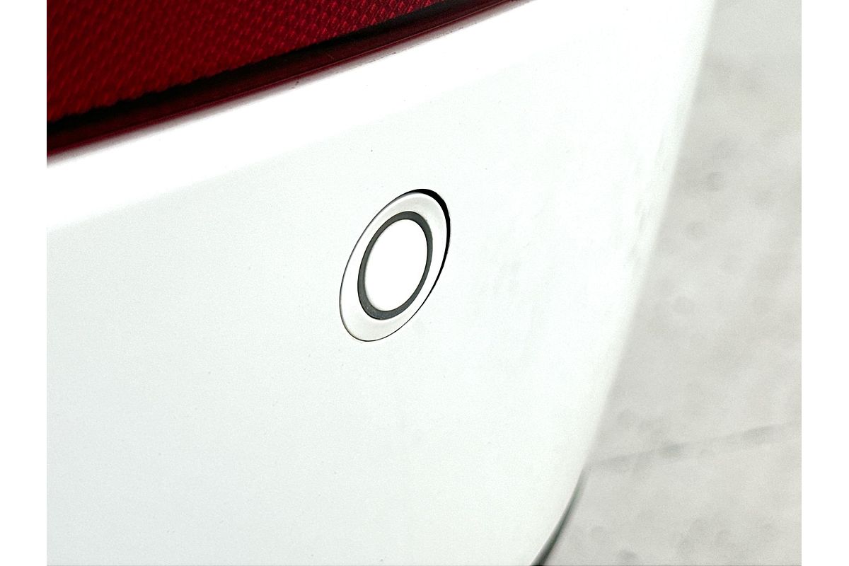 2023 Mitsubishi Outlander ES ZM