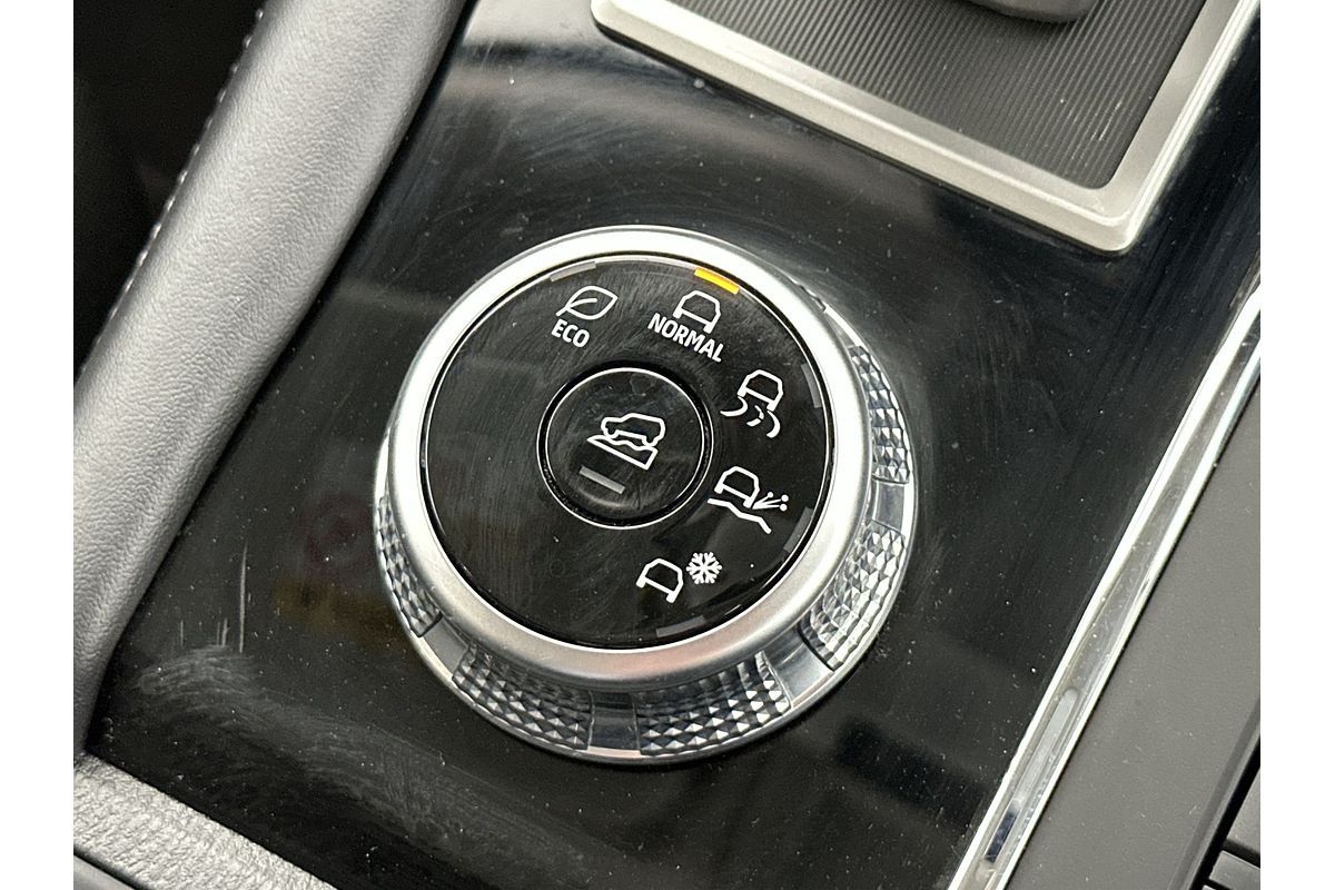 2023 Mitsubishi Outlander ES ZM