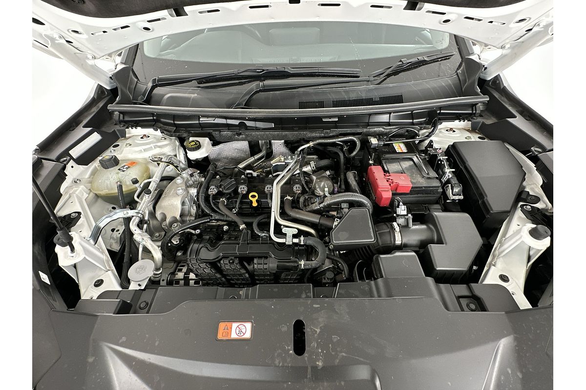 2023 Mitsubishi Outlander ES ZM