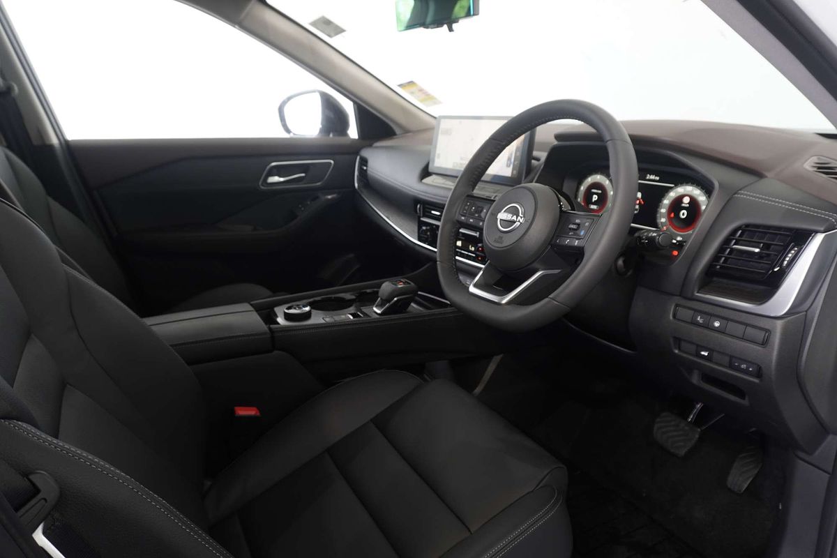 2025 Nissan X-TRAIL Ti T33