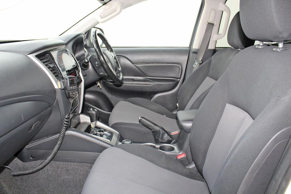 2020 Mitsubishi Triton GLX-R MR 4X4