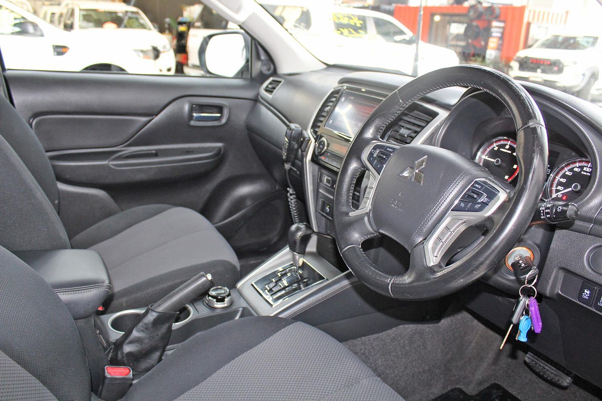 2020 Mitsubishi Triton GLX-R MR 4X4