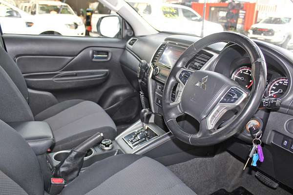 2020 Mitsubishi Triton GLX-R MR 4X4