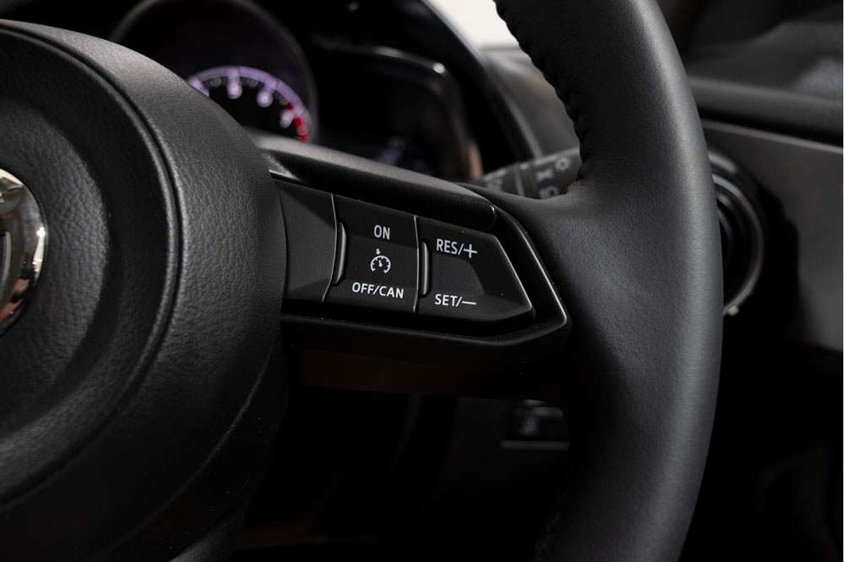 Mazda  I 6AUTO G20 PURE PETROL FWD
