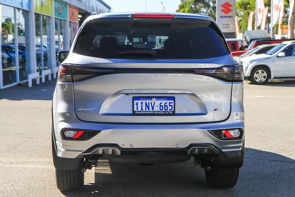 2025 Isuzu MU-X X-TERRAIN