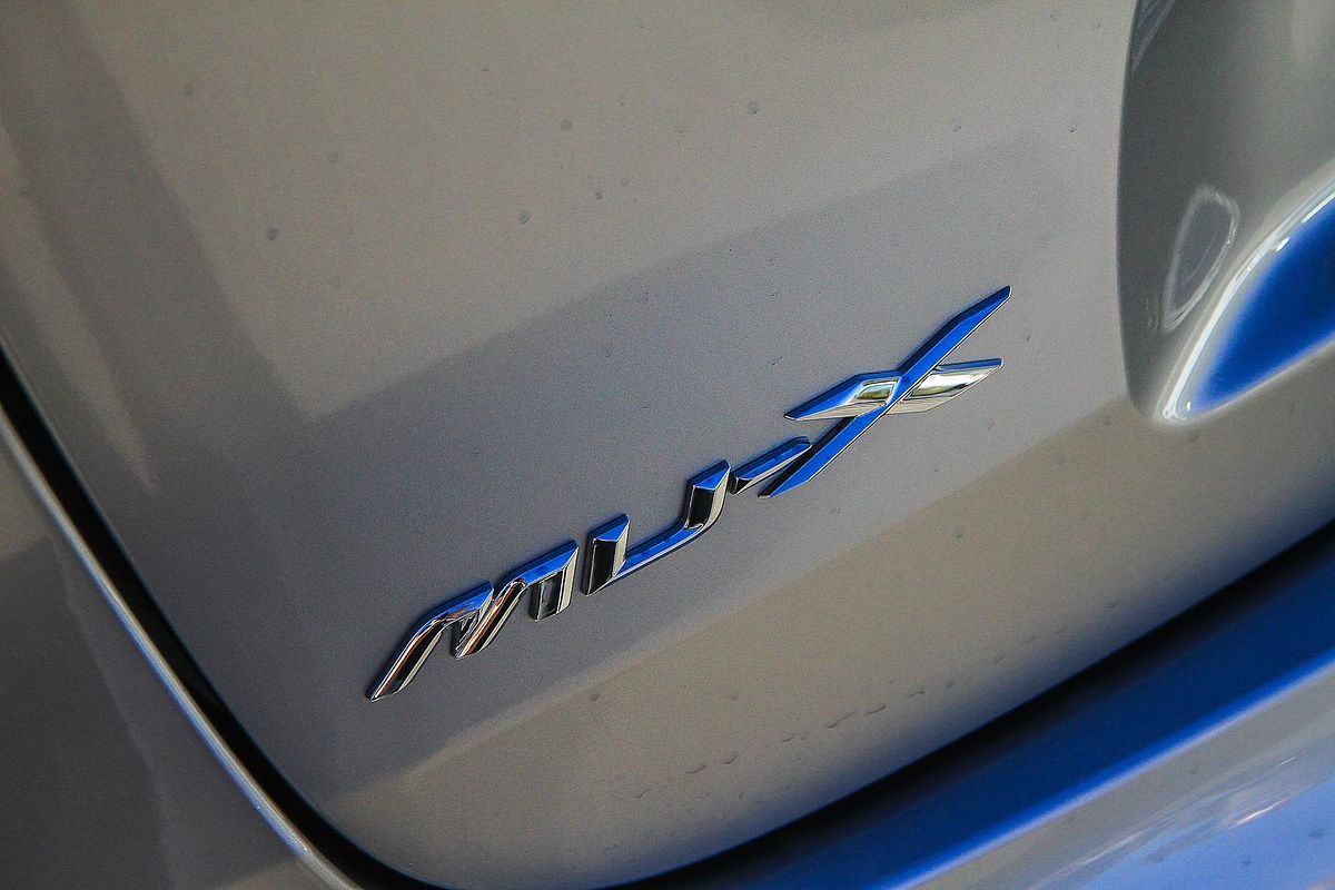 2025 Isuzu MU-X X-TERRAIN