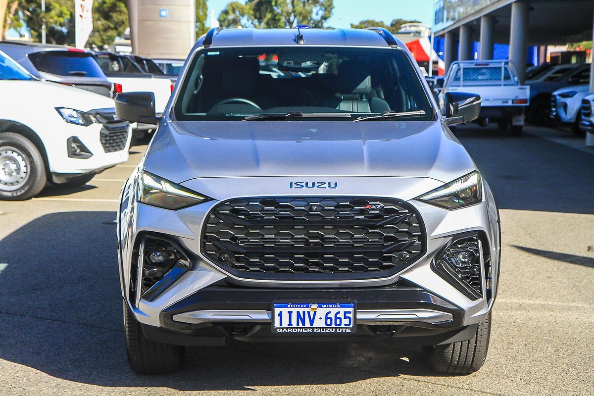 2025 Isuzu MU-X X-TERRAIN