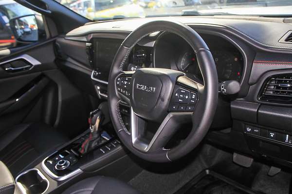 2025 Isuzu MU-X X-TERRAIN