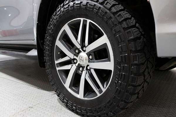 2016 Toyota Hilux SR5 GUN126R 4X4
