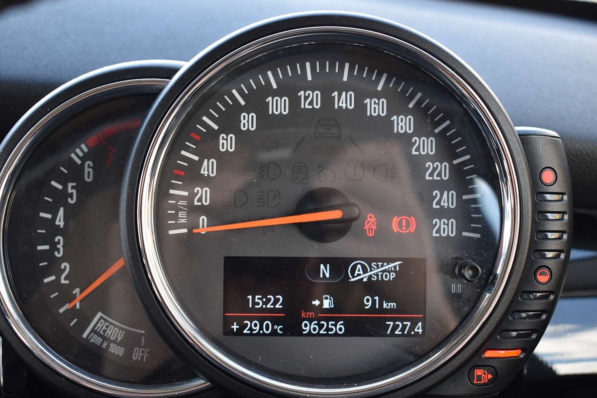 2016 MINI Hatch Cooper F55