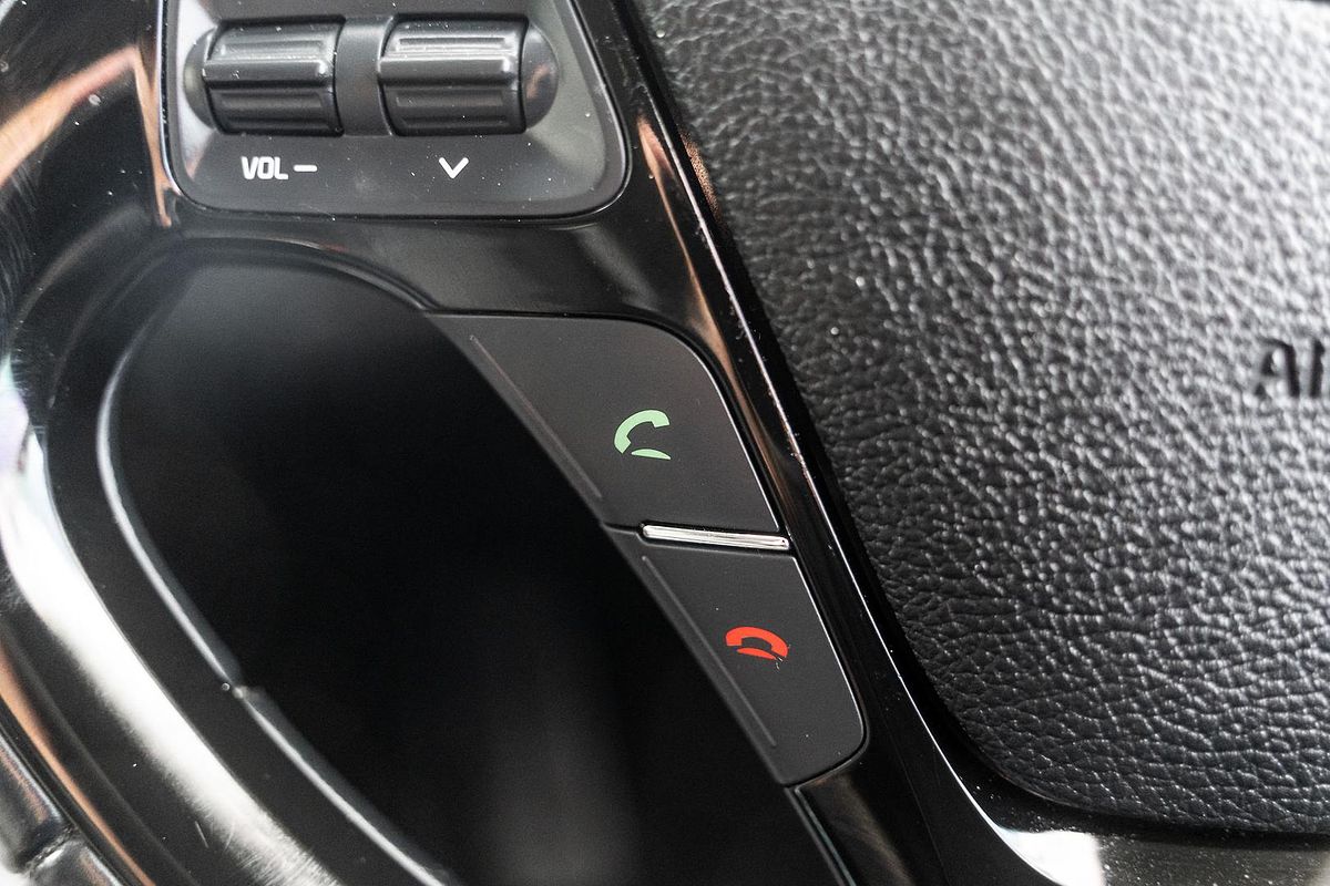 2017 Kia Cerato Sport YD