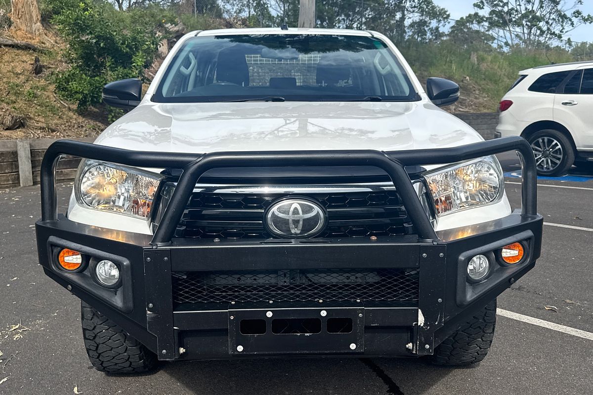 2020 Toyota Hilux SR GUN126R 4X4