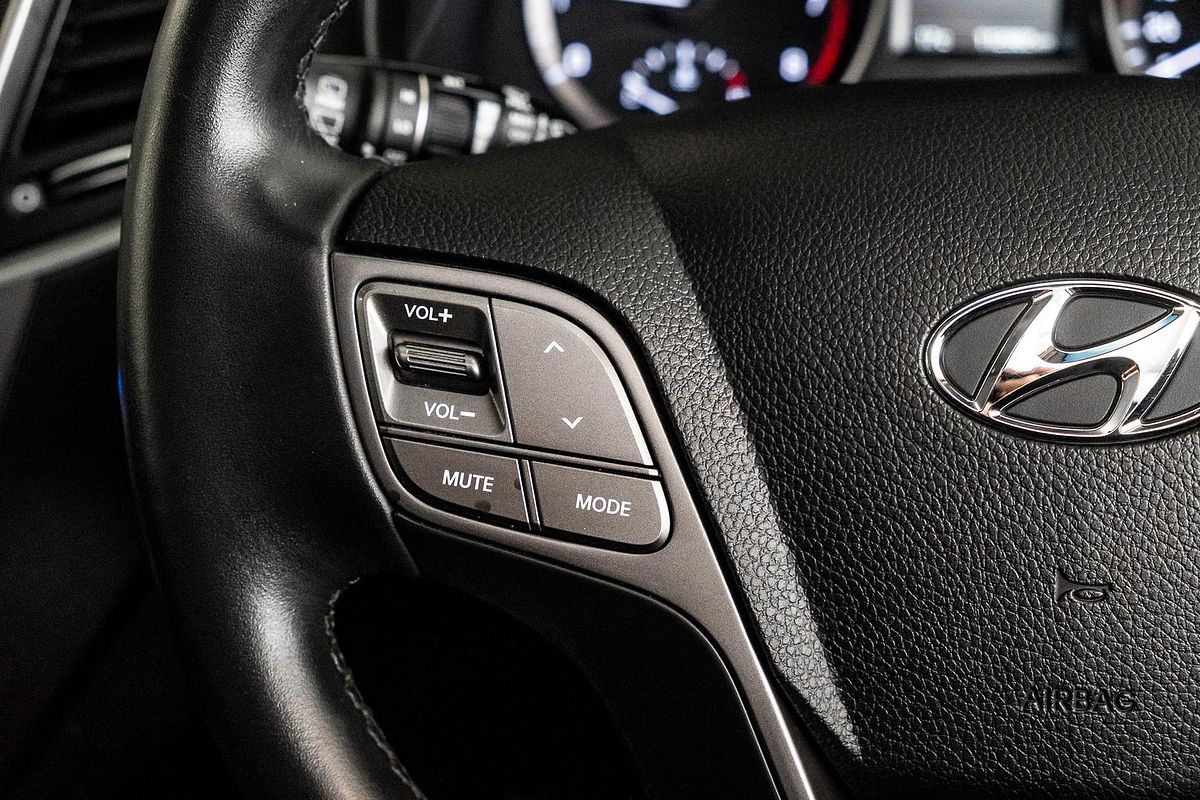 2016 Hyundai Santa Fe 30 Special Edition DM3 Series II