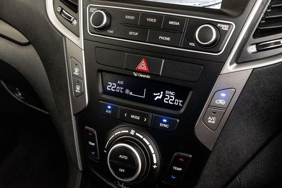 2016 Hyundai Santa Fe 30 Special Edition DM3 Series II