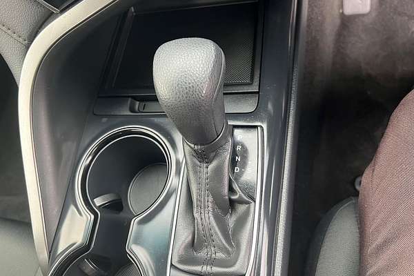 2019 Toyota Camry Ascent ASV70R