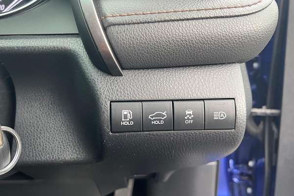 2019 Toyota Camry Ascent ASV70R