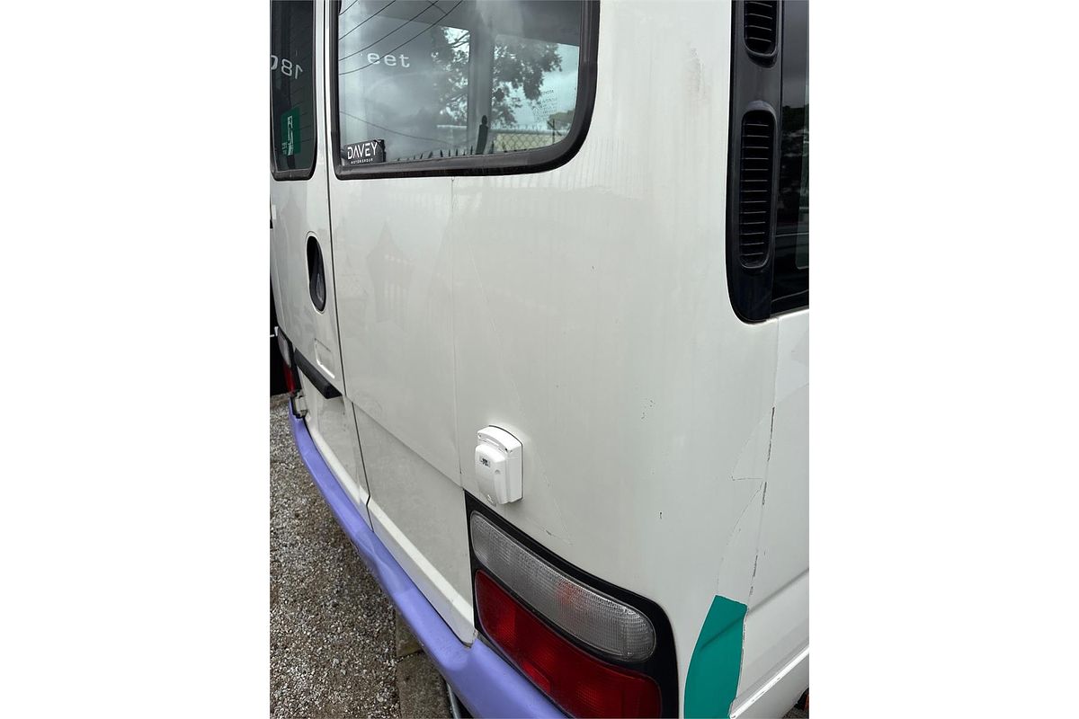 2011 Toyota Coaster Deluxe XZB50R