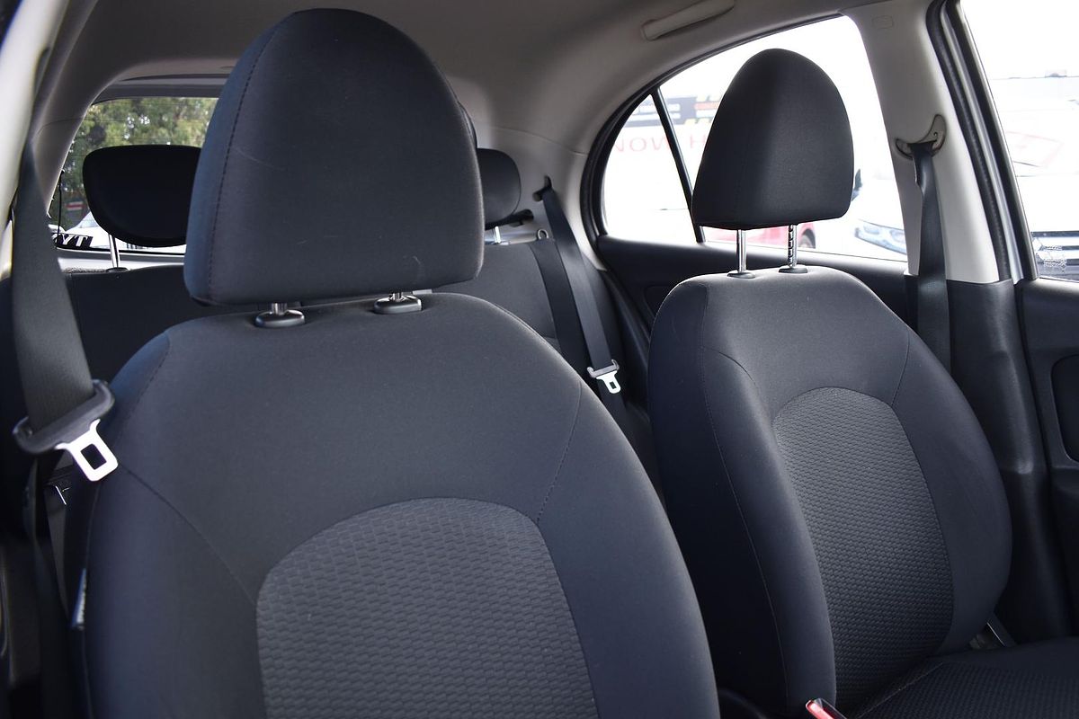 2010 Nissan Micra ST-L K13