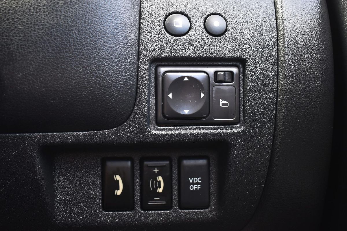 2010 Nissan Micra ST-L K13