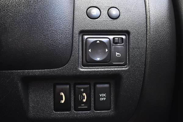 2010 Nissan Micra ST-L K13