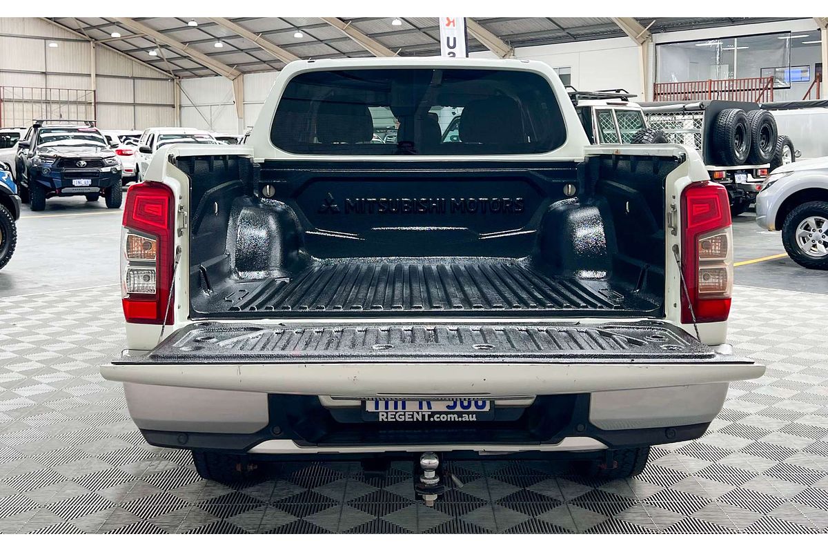 2020 Mitsubishi Triton GLS MR 4X4