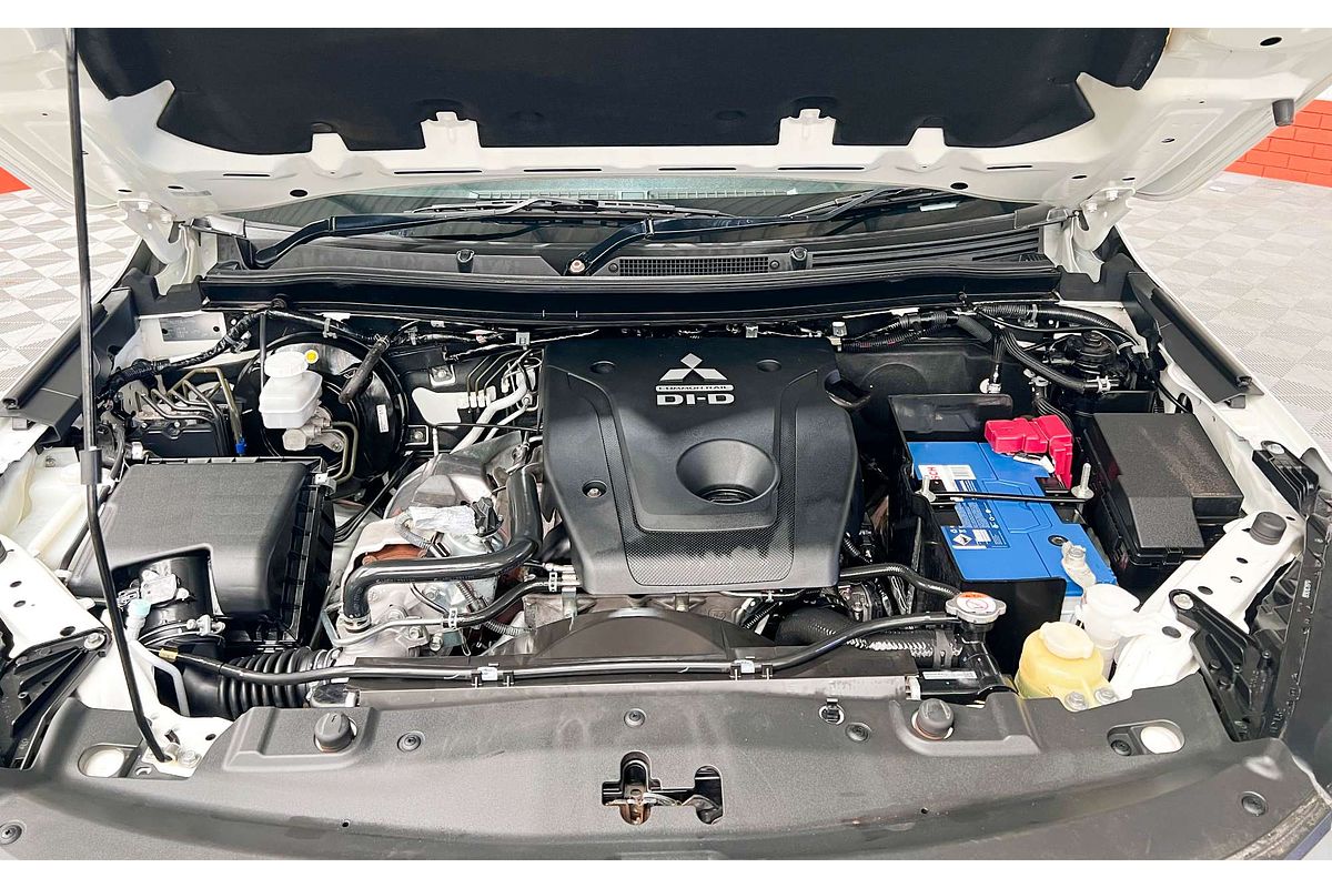 2020 Mitsubishi Triton GLS MR 4X4