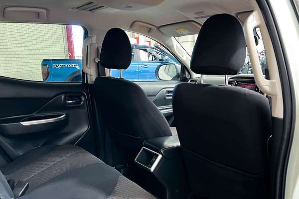 2020 Mitsubishi Triton GLS MR 4X4