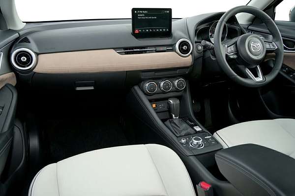 2025 Mazda CX-3 G20 Evolve
