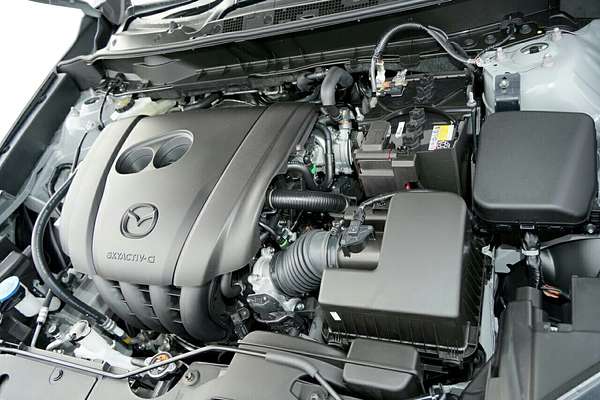 2025 Mazda CX-3 G20 Evolve