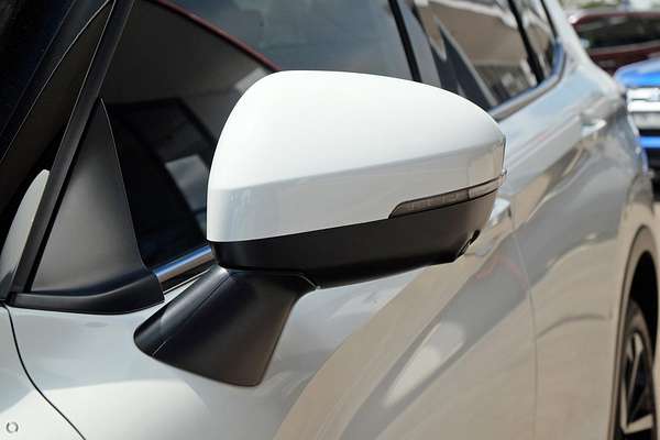 2025 Mitsubishi Outlander PHEV Exceed ZM