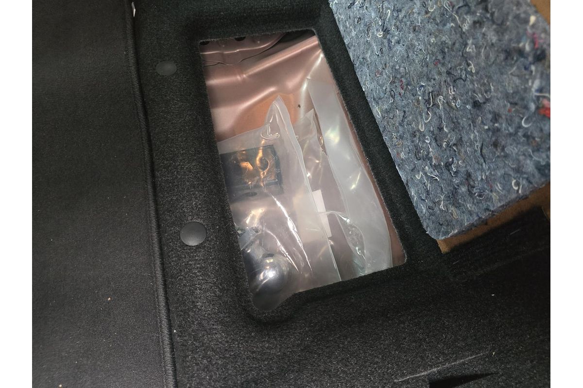 2019 Toyota Hilux Rogue GUN126R 4X4