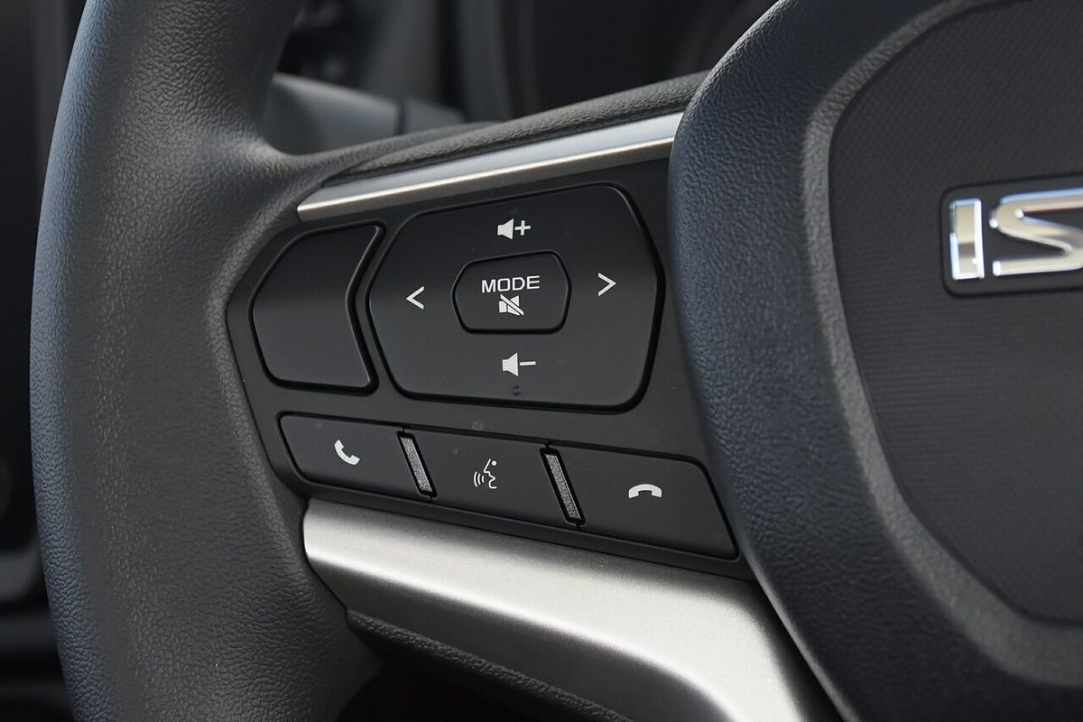 2024 Isuzu D-MAX SX High Ride Rear Wheel Drive