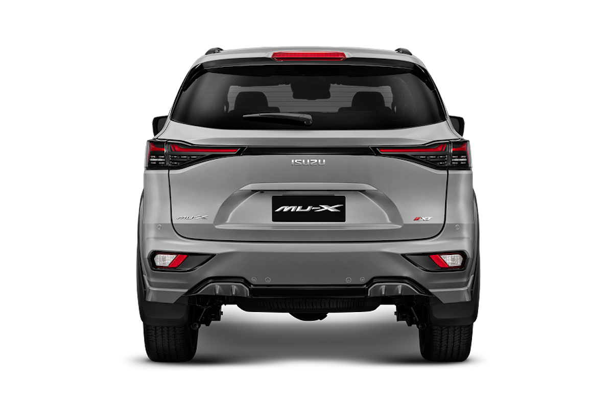 2025 Isuzu MU-X X-TERRAIN
