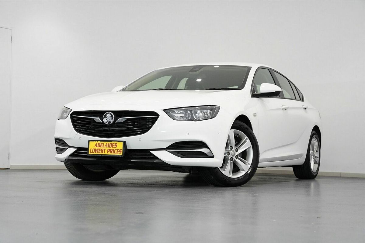 2020 Holden Commodore LT ZB