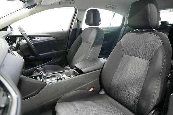 2020 Holden Commodore LT ZB