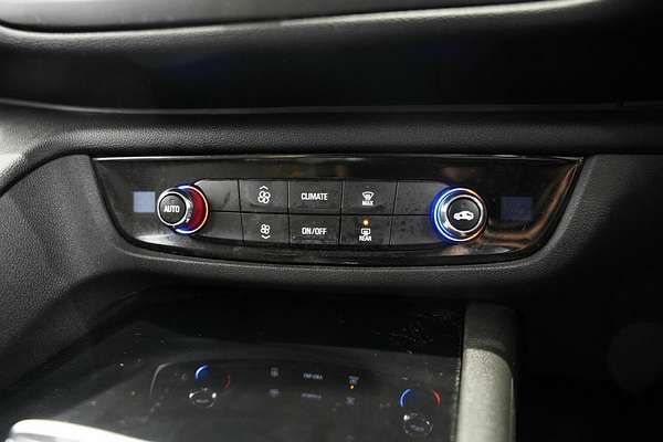 2020 Holden Commodore LT ZB